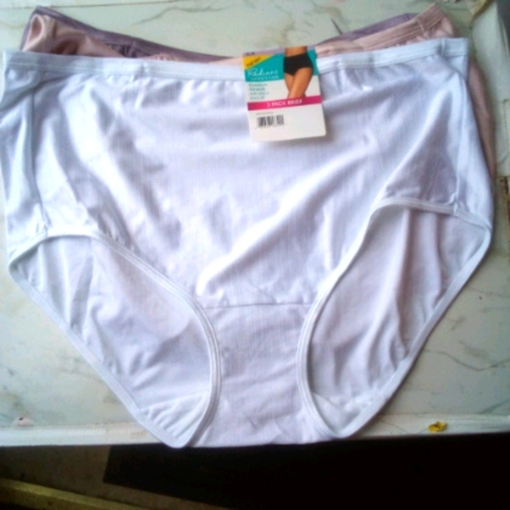 Radiant Women’s Comfort Stretch Brief